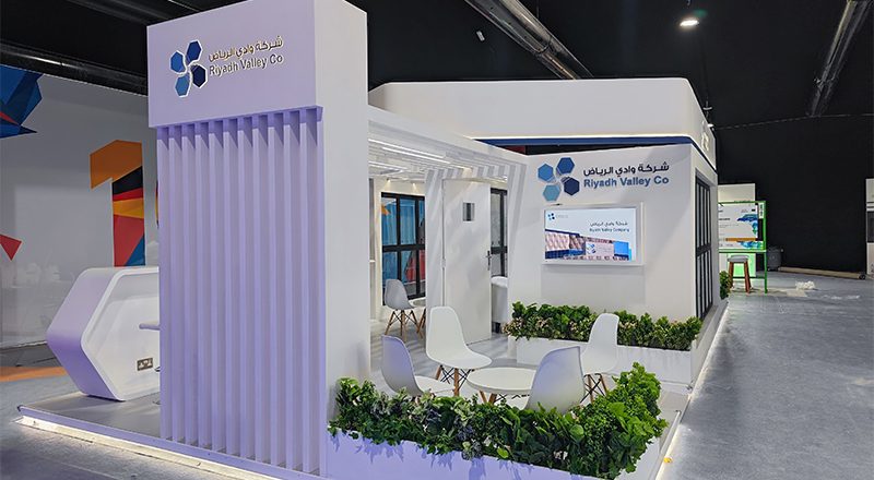 How Exhibition Stand Contractors Deliver Impactful Displays